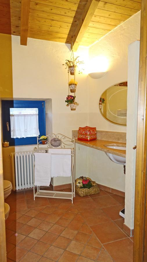 Rustico Colonna House By Gardadomusmea Apartment Vesio Exterior photo